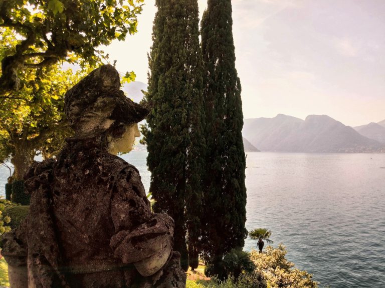 como-hacer-canciones-con-ia-de-famosos